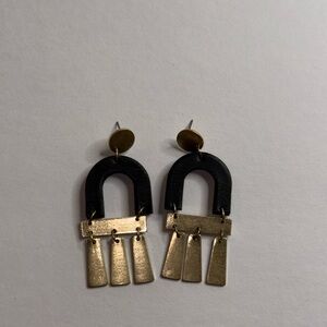 Elegant Black and Gold Earrings